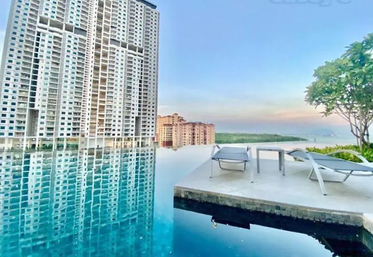 Georgetown Penang - Skyline At Urban Suites - Affordable-Luxury-Cozy Stays With Sea And City Views Jelutong Malaysia