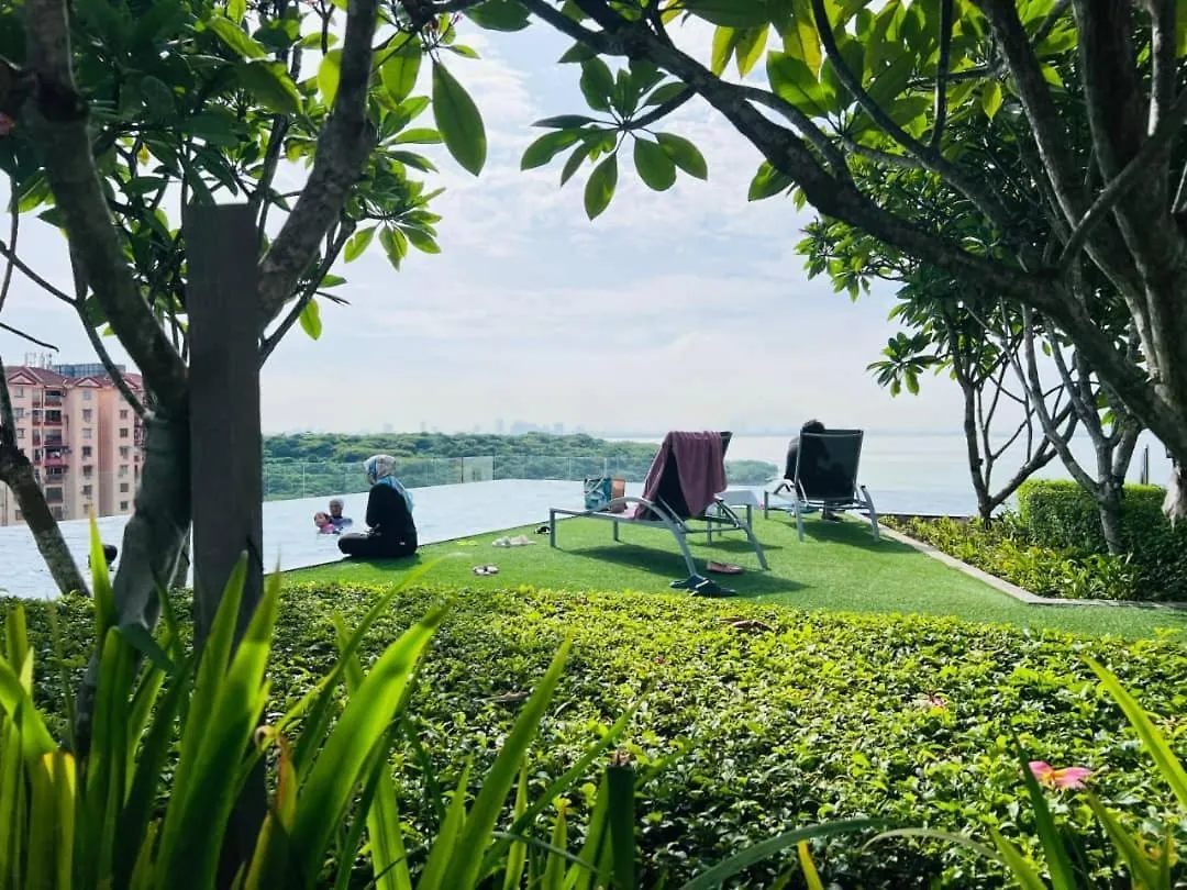 Georgetown Penang - Skyline At Urban Suites - Affordable-Luxury-Cozy Stays With Sea And City Views Jelutong Lejlighed