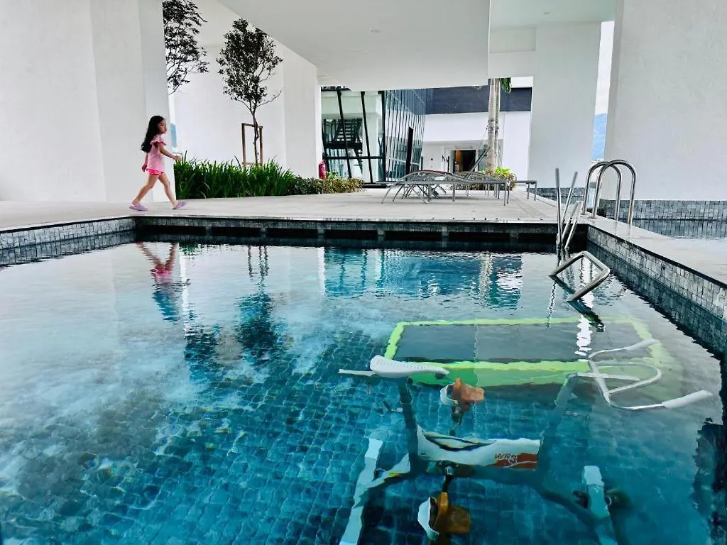 Georgetown Penang - Skyline At Urban Suites - Affordable-Luxury-Cozy Stays With Sea And City Views Jelutong