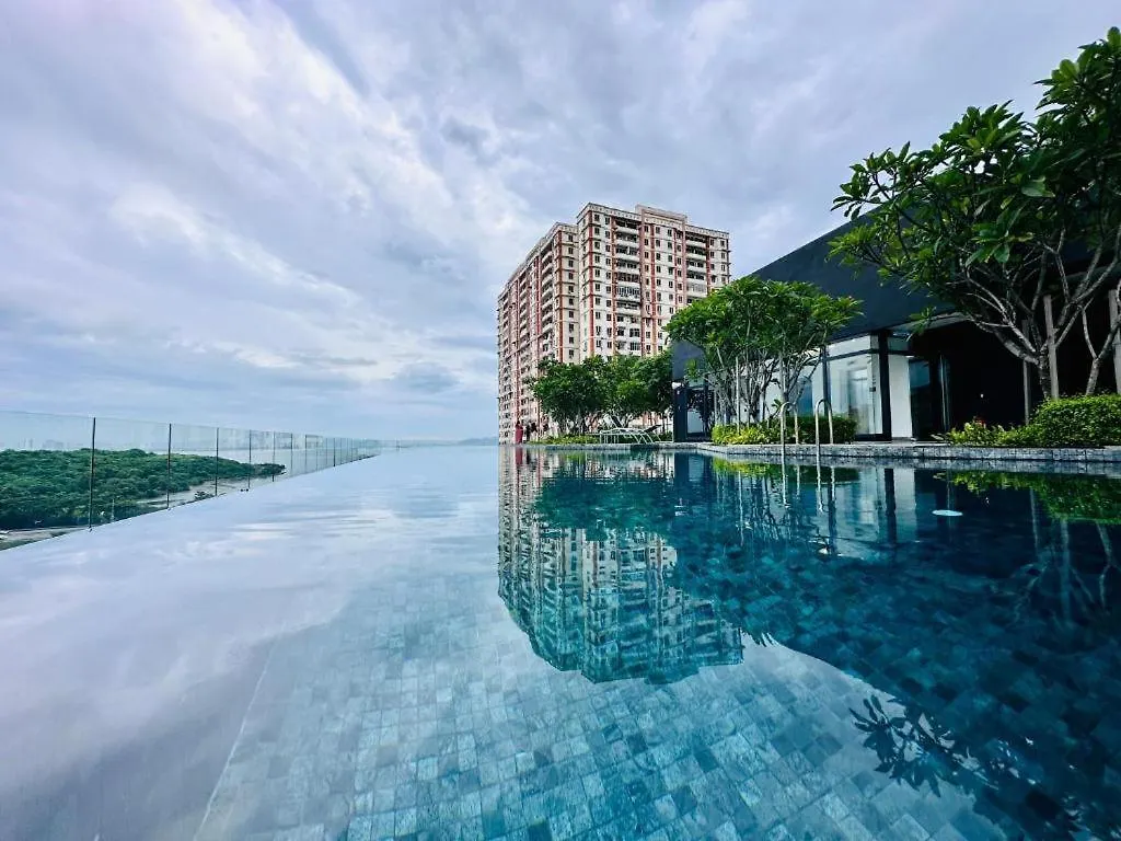 Apartment Georgetown Penang - Skyline At Urban Suites - Affordable-Luxury-Cozy Stays With Sea And City Views Jelutong
