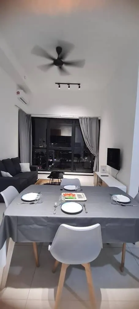 Georgetown Penang - Skyline At Urban Suites - Affordable-Luxury-Cozy Stays With Sea And City Views Jelutong